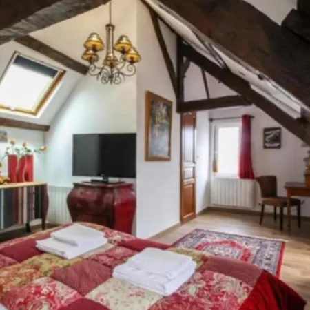 Le Bijou De Julie Apartment *